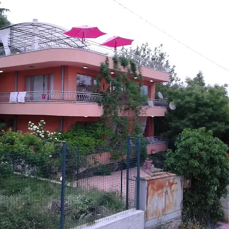 House Sapphire Homestay