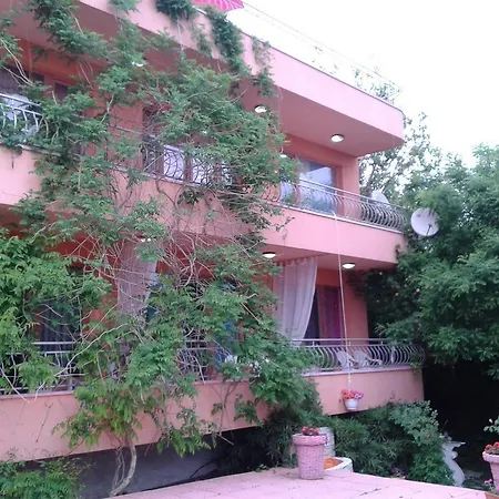 Homestay House Sapphire Golden Sands